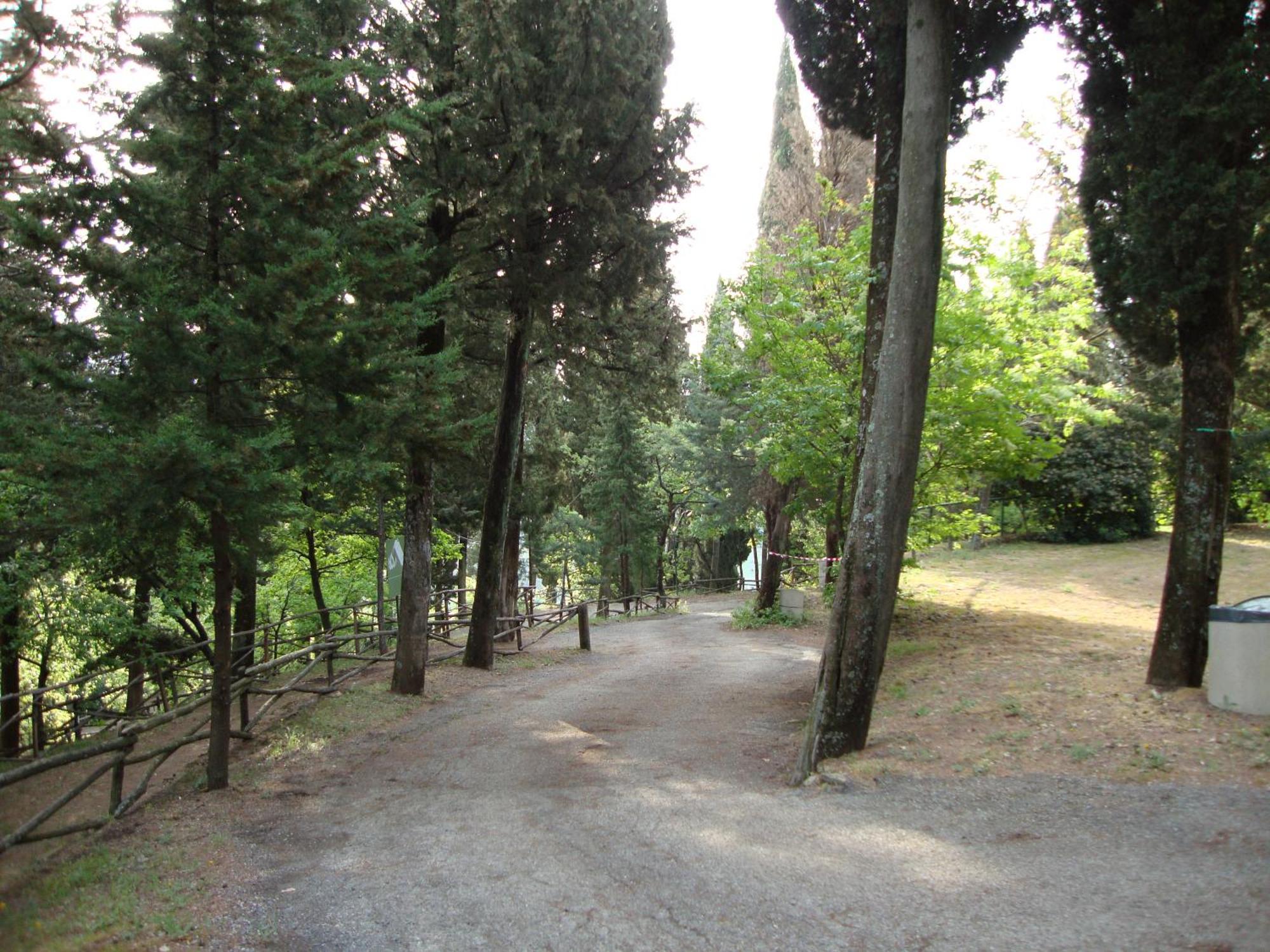 Camping Village Panoramico Фиезоле Екстериор снимка